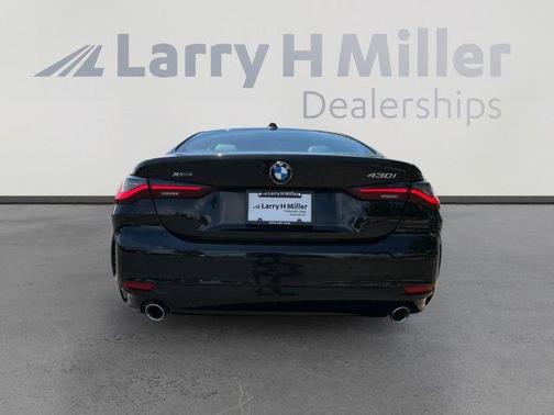Black Sapphire Metallic 2025 BMW 430 i xDrive