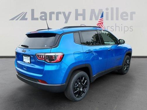 2025 Jeep Compass Latitude