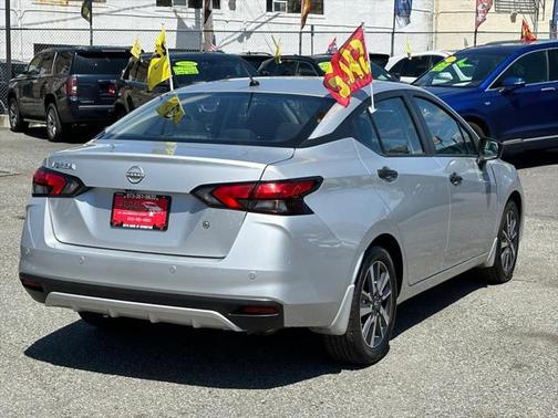 2024 Nissan Versa 1.6 S