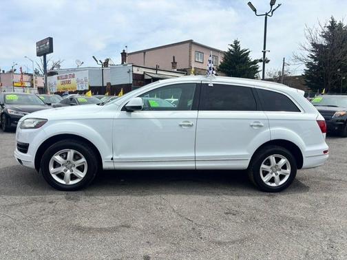 Carrara White 2015 Audi Q7 3.0T Premium