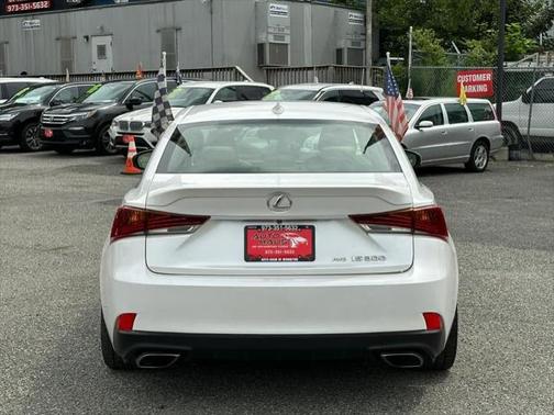 2017 Lexus IS 300 Base