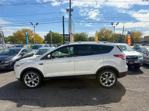 White Platinum Tricoat 2014 Ford Escape Titanium