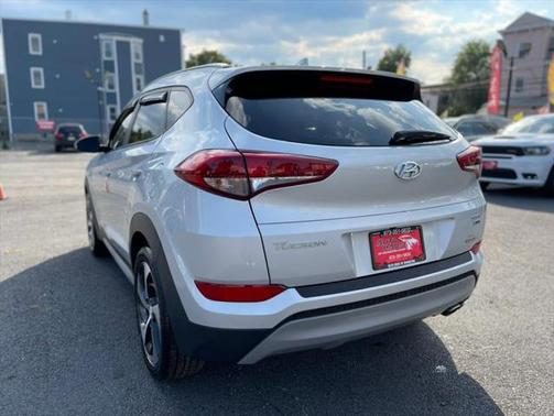2018 Hyundai TUCSON Sport
