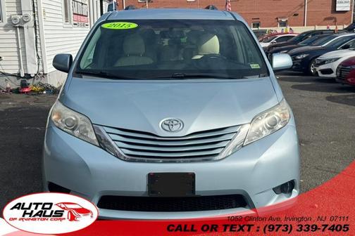 2015 Toyota Sienna LE