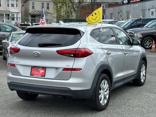 2020 Hyundai TUCSON SE
