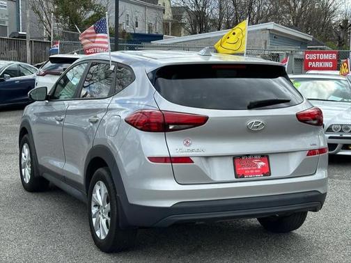 2020 Hyundai TUCSON SE