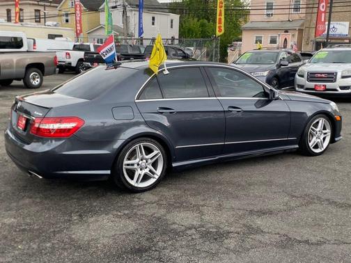 Designo Magno Alanite Grey Matte 2011 Mercedes-Benz E-Class 4MATIC