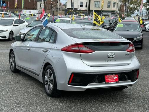 2019 Hyundai IONIQ Plug-In Hybrid Limited
