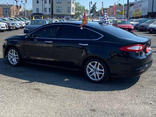 Shadow Black 2016 Ford Fusion SE