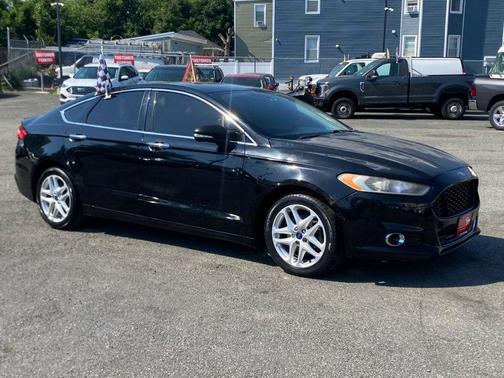 Shadow Black 2016 Ford Fusion SE