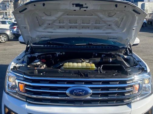 Oxford White 2019 Ford Expedition Max XLT