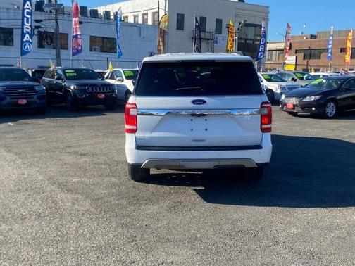 Oxford White 2019 Ford Expedition Max XLT