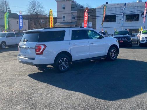 Oxford White 2019 Ford Expedition Max XLT