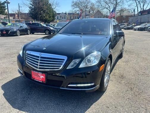 2012 Mercedes-Benz E-Class 4MATIC