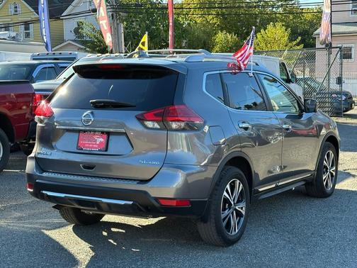 2017 Nissan Rogue SL