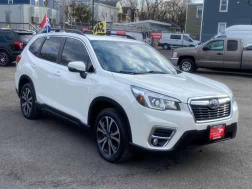 Crystal White Pearl 2020 Subaru Forester Limited