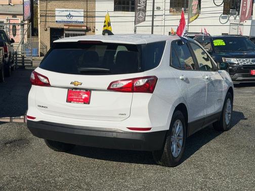2020 Chevrolet Equinox LS