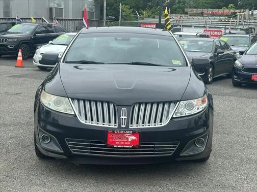 2010 Lincoln MKS Base