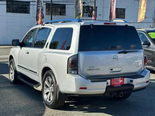 2015 Nissan Armada SL