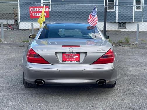 Tan 2004 Mercedes-Benz SL-Class 2dr Roadster 50L