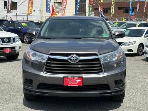 2016 Toyota Highlander LE