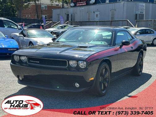 2014 Dodge Challenger SXT