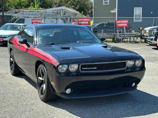 2014 Dodge Challenger SXT