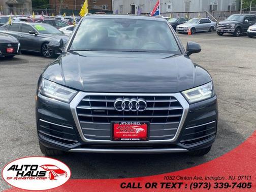 Brilliant Black 2018 Audi Q5 2.0T Tech Premium