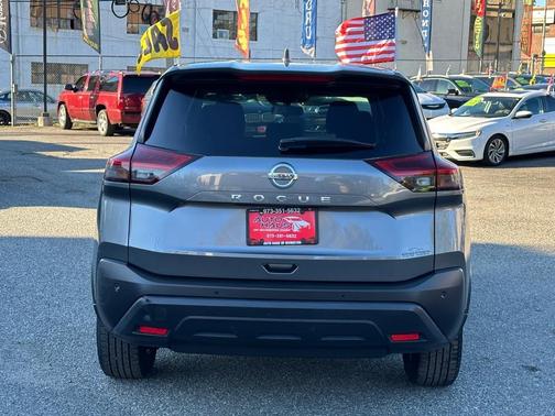 2021 Nissan Rogue S