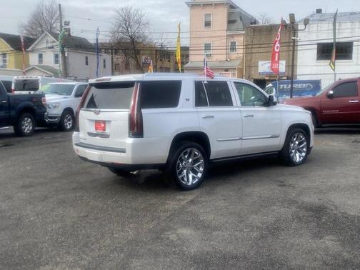 2016 Cadillac Escalade Premium