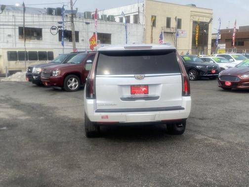 2016 Cadillac Escalade Premium