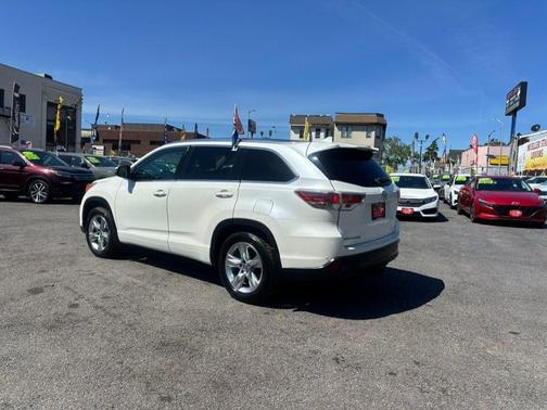 Blizzard Pearl 2016 Toyota Highlander Limited