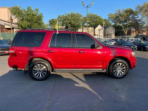 Ruby Red Metallic Tinted Clearcoat 2015 Ford Expedition XLT