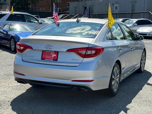 2016 Hyundai SONATA Sport