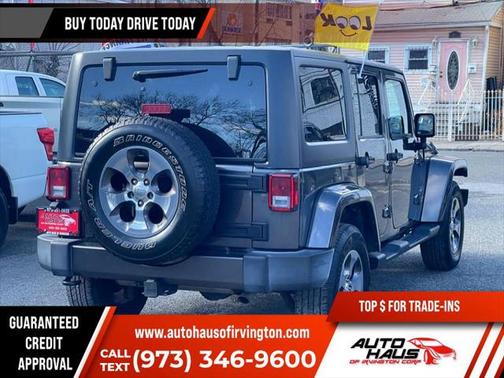2017 Jeep Wrangler Unlimited Sahara