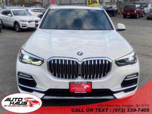Mineral White Metallic 2021 BMW X5 xDrive40i