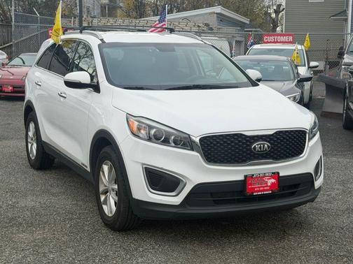 2017 Kia Sorento LX