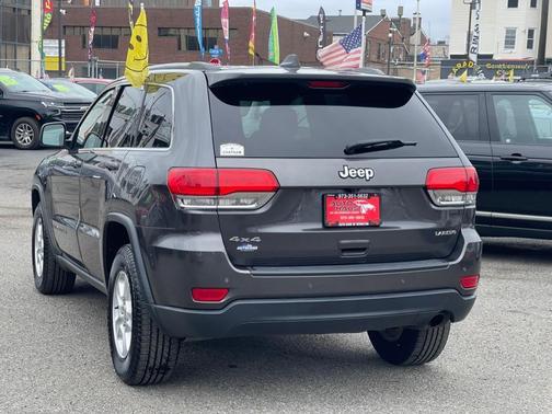 2017 Jeep Grand Cherokee 75th Anniversary Edition 4x4