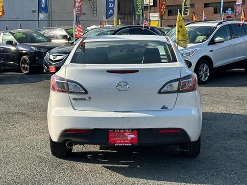 2011 Mazda Mazda3 i Touring