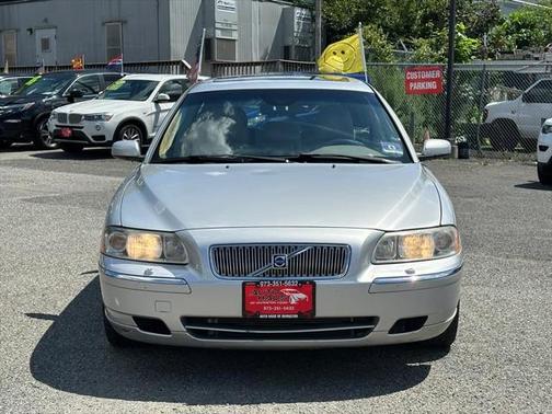 2006 Volvo V70 2.5T