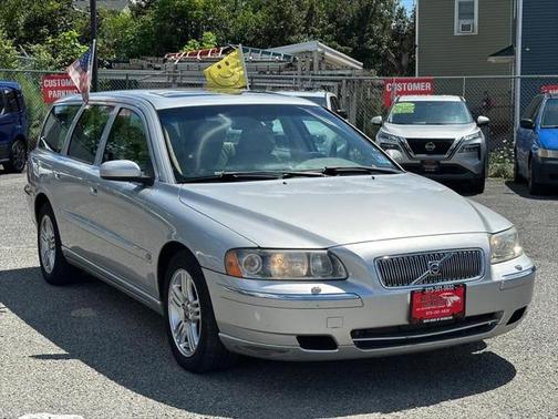 2006 Volvo V70 2.5T