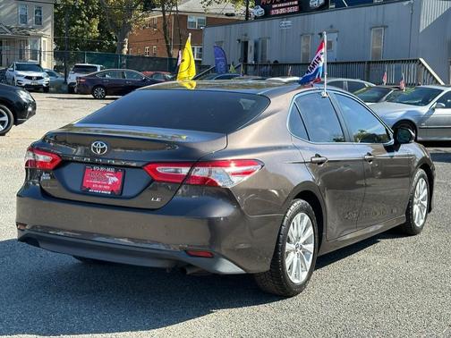 2018 Toyota Camry LE