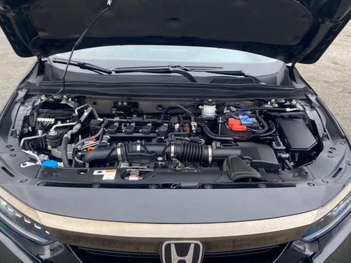 Crystal Black Pearl 2022 Honda Accord Sport SE 1.5T