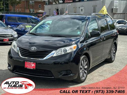 2012 Toyota Sienna LE