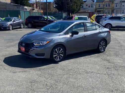2023 Nissan Versa 1.6 S