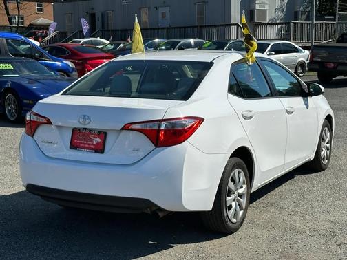2015 Toyota Corolla LE Plus