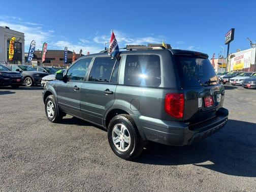 Starlight Silver Metallic 2004 Honda Pilot EX-L