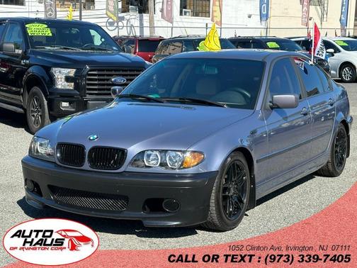 2002 BMW 325 325xi 4dr Sdn AWD