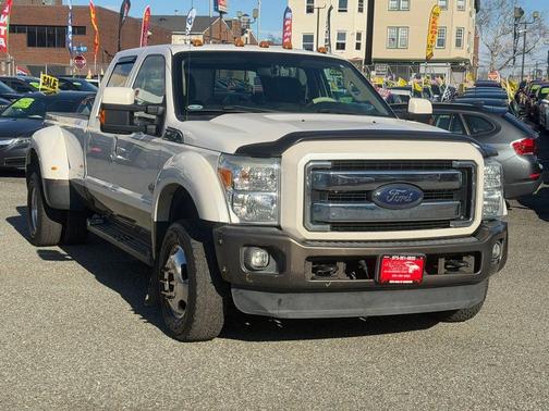 2016 Ford F-350 Lariat