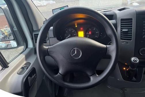 2014 Mercedes-Benz Sprinter 2500